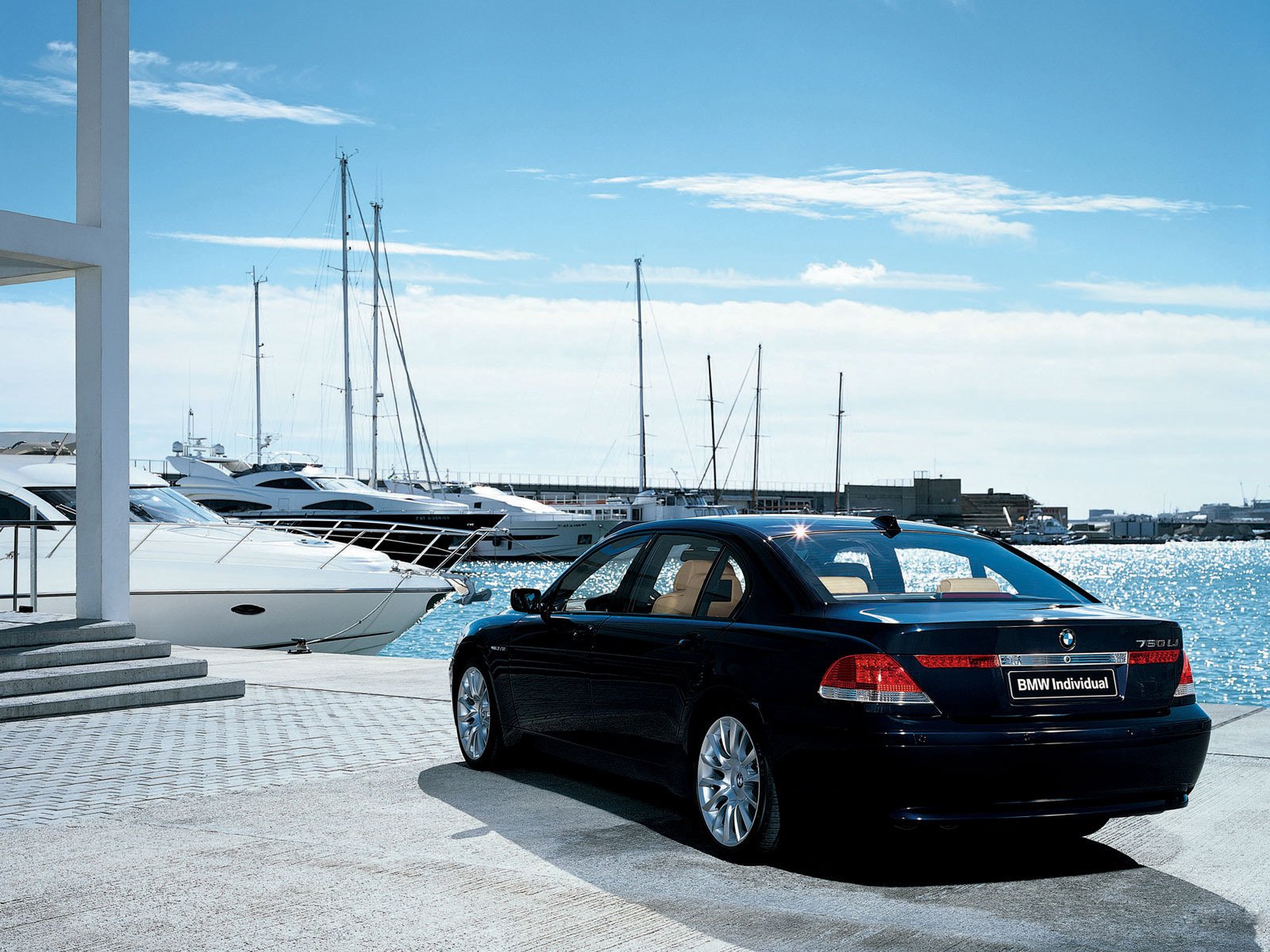 bmw yacht sky