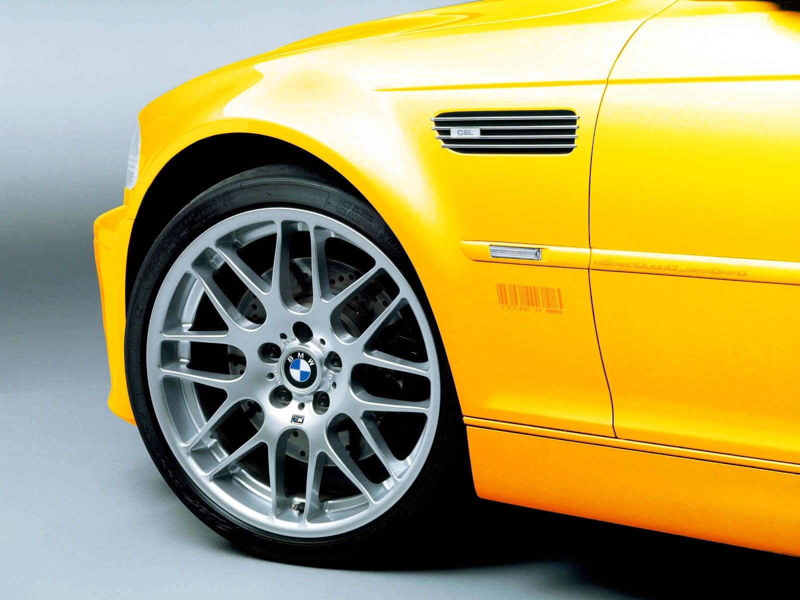 bmw giallo ruota