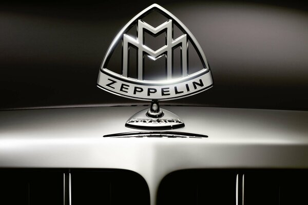 Maybach Zeppelin metalik logo