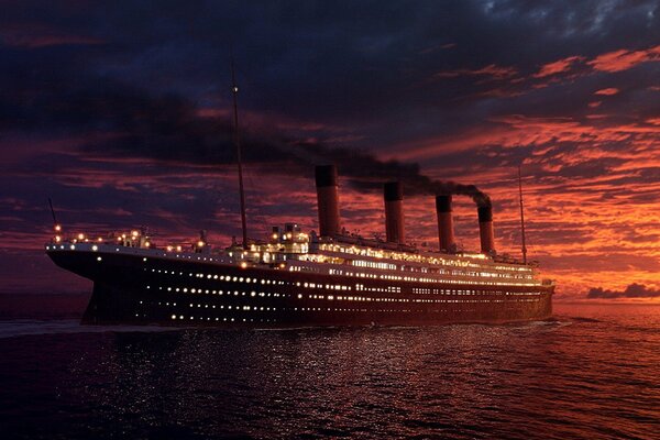 Titanic en medio de una puesta de sol roja