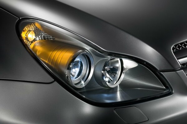 Mercedes-benz clc c 219 is a cool car with cool headlights and it is metalic