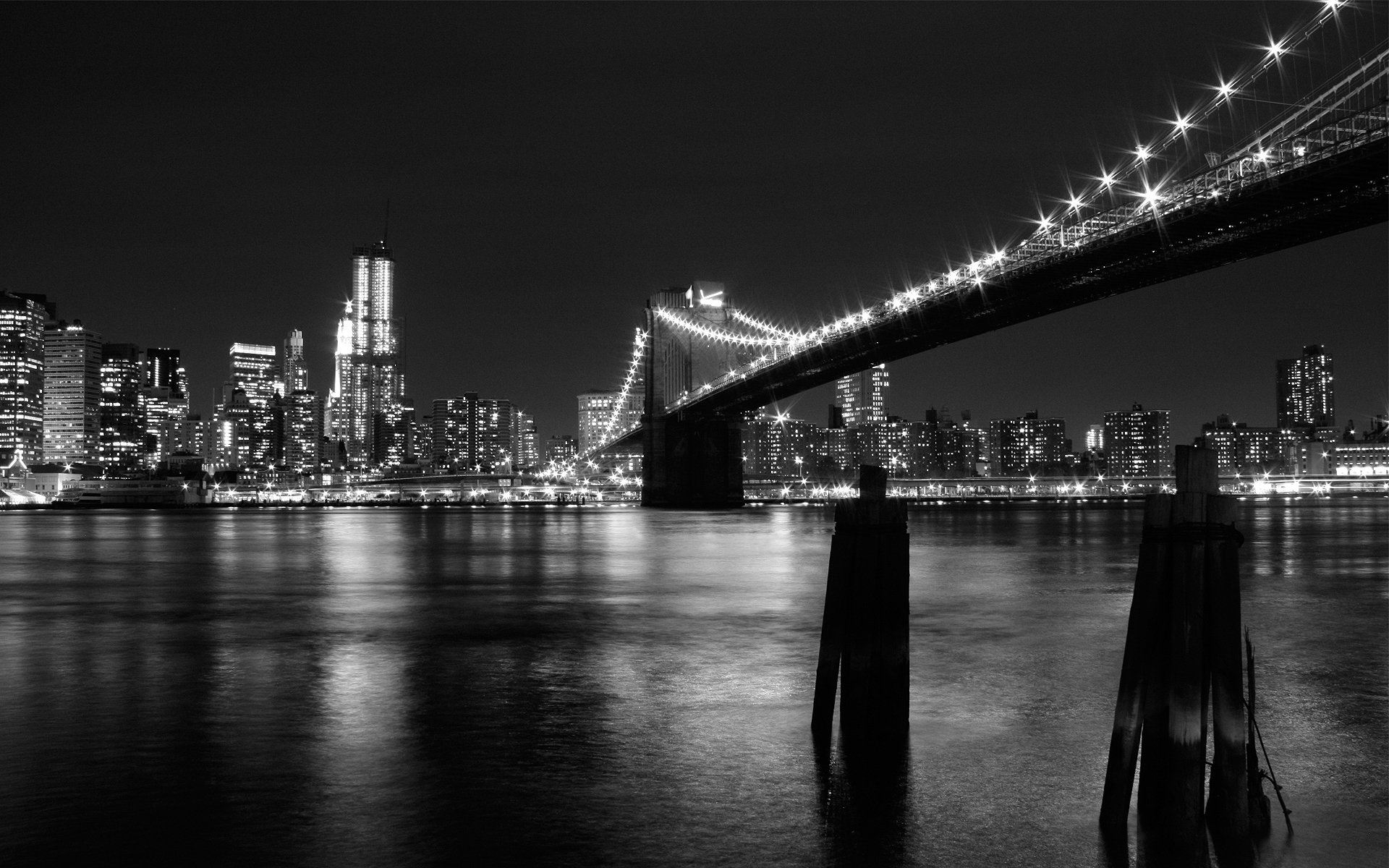 new york city brücke lichter schwarz und weiß