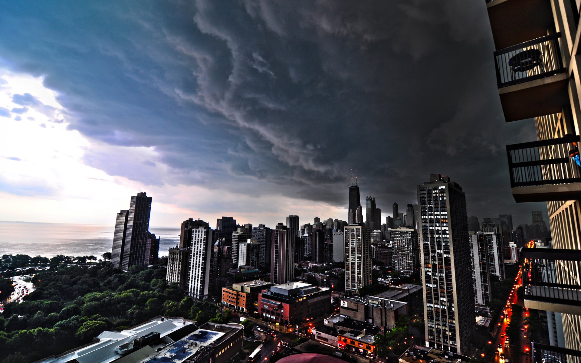 lincoln park chicago cloud