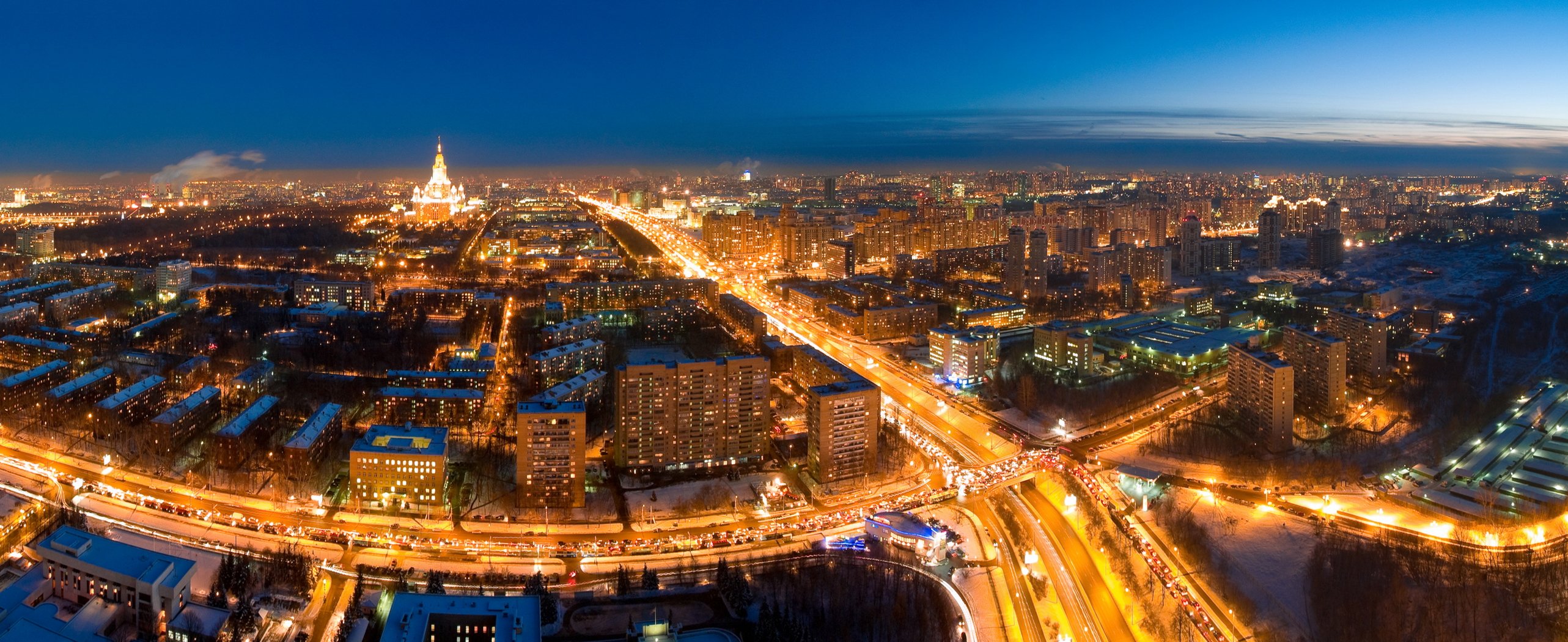 moscou nuit lumières route