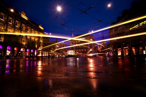 Nachtlichter von Häusern und Straßen