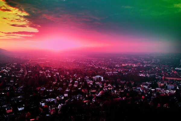 Панорама закат город фото