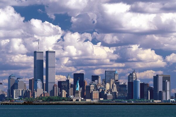 Skyscrapers in the USA and the Statue of Liberty