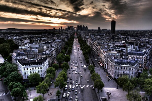 Der Weg in die Wolken. Paris