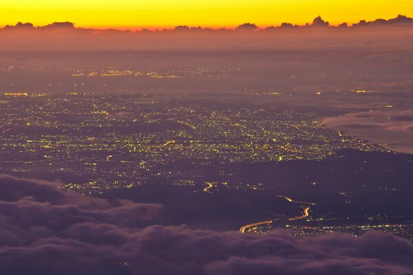 Fuji, a beautiful photo of the city at sunset