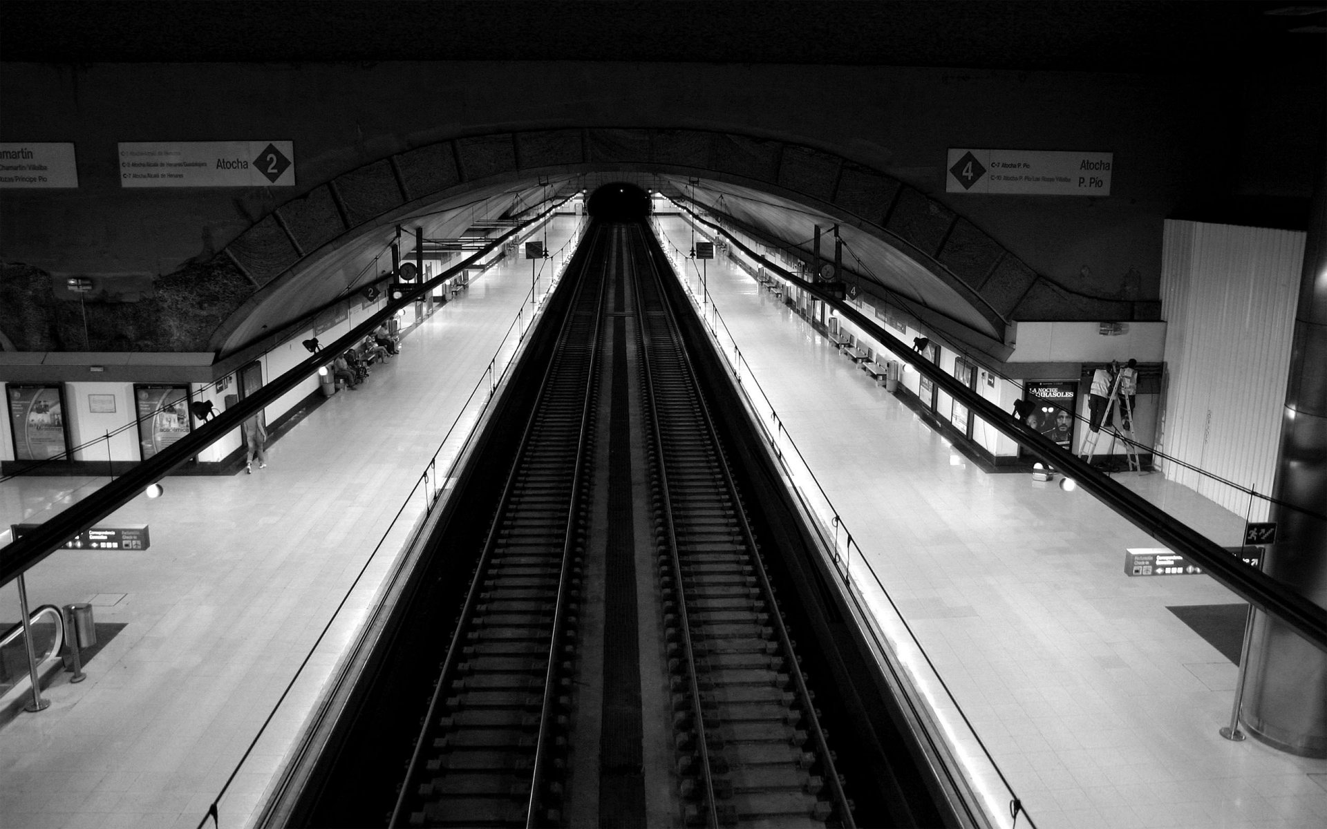 vías plataforma metro