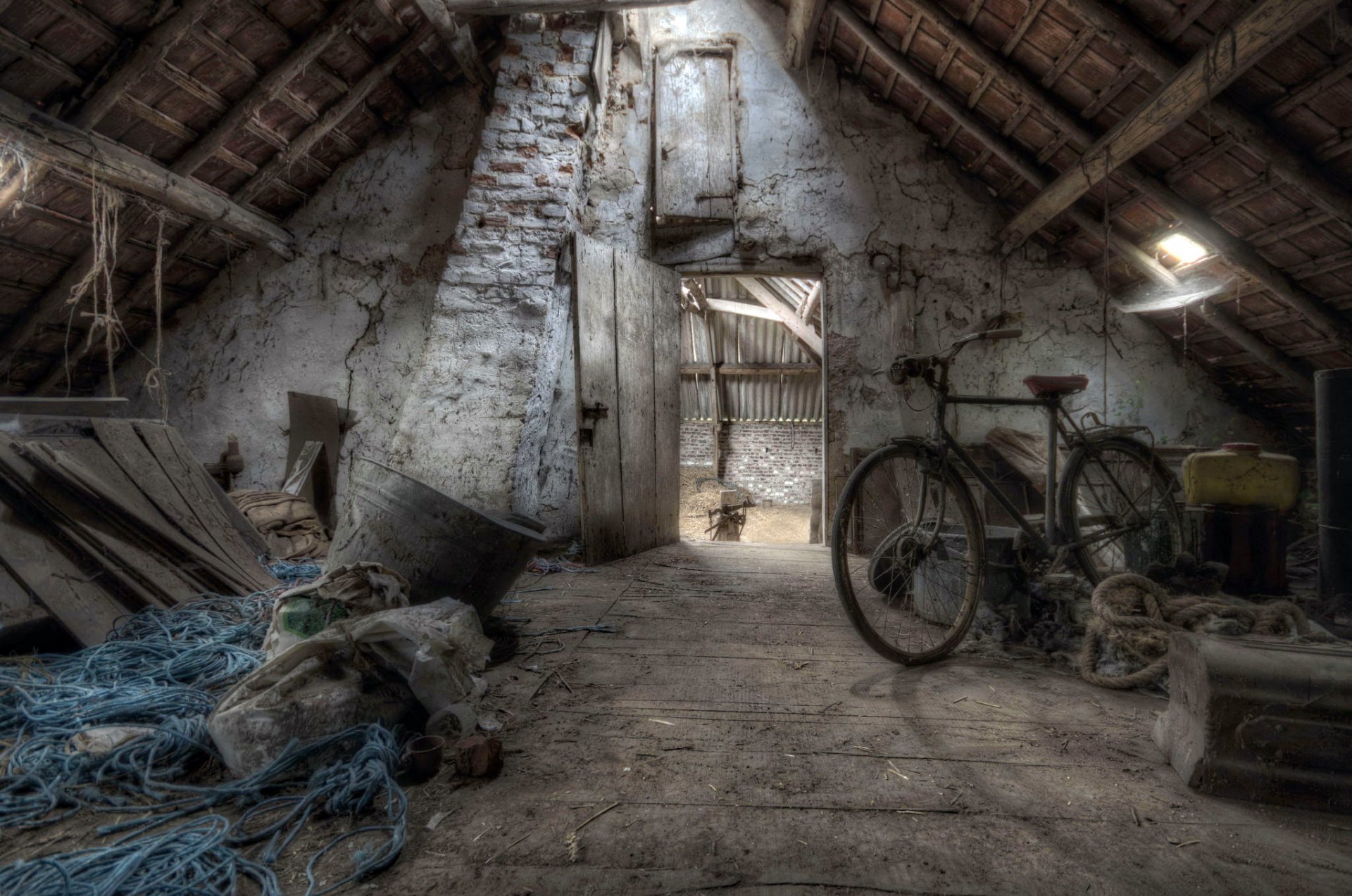 dachboden fahrrad hintergrund