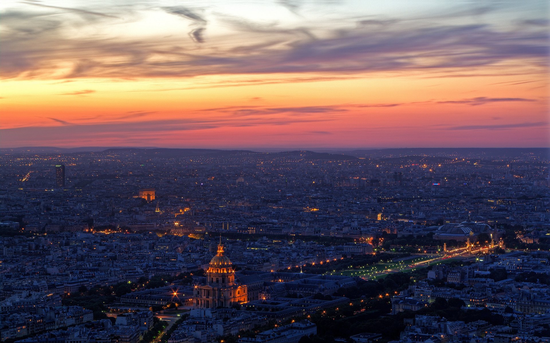 paris soirée lumières nuages