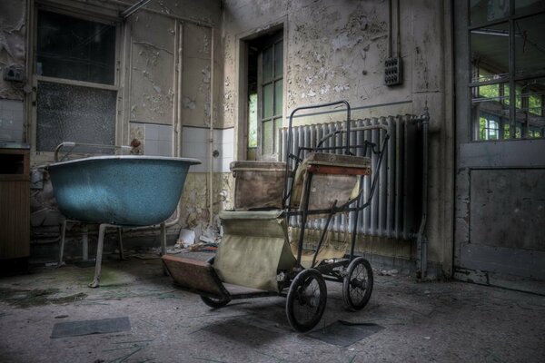 Salle de bain dans la chambre de l hôpital