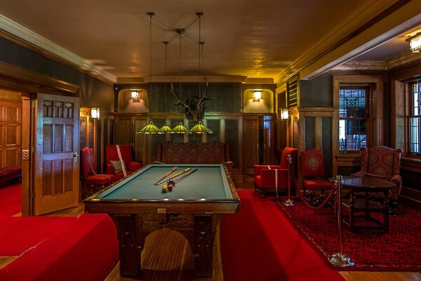 Billiard room in red shades