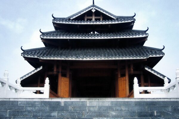 Temple Oriental. Ancien temple