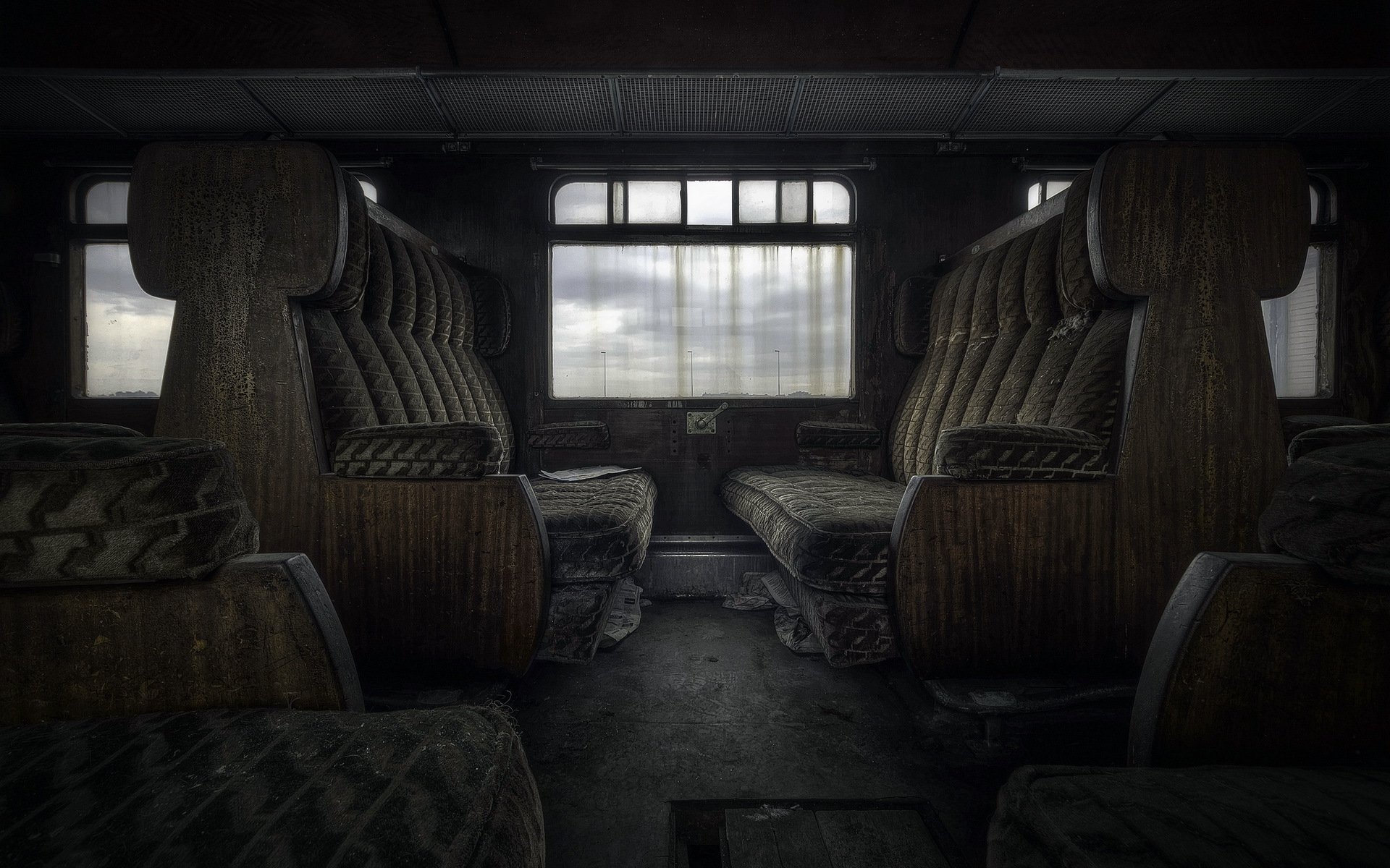 train armchairs background