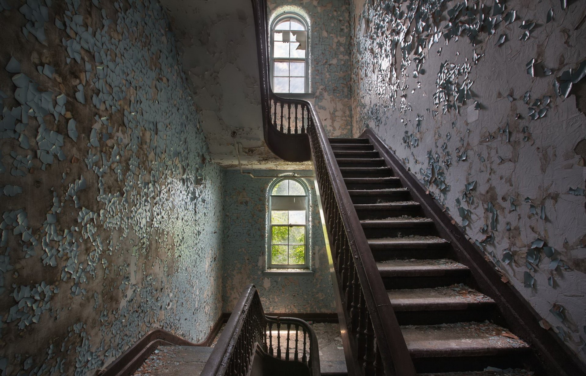 escalera ventana interior