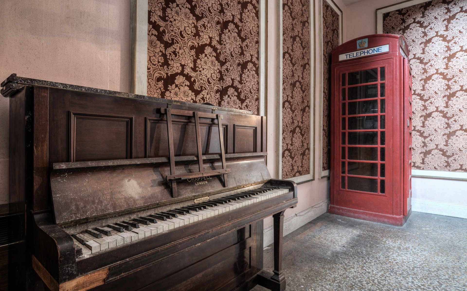 chambre piano téléphone