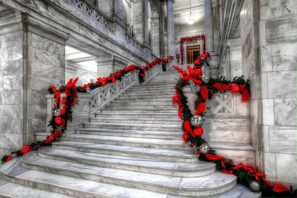Marble staircase decorated with flowers