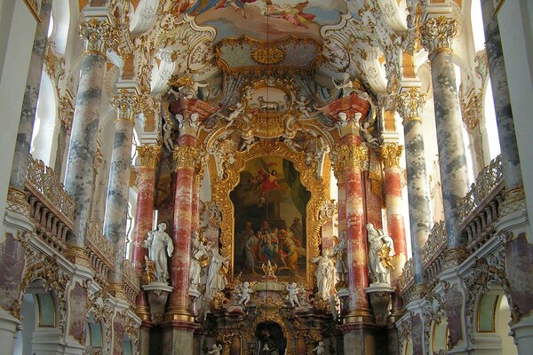 Templo cristiano vista desde el interior