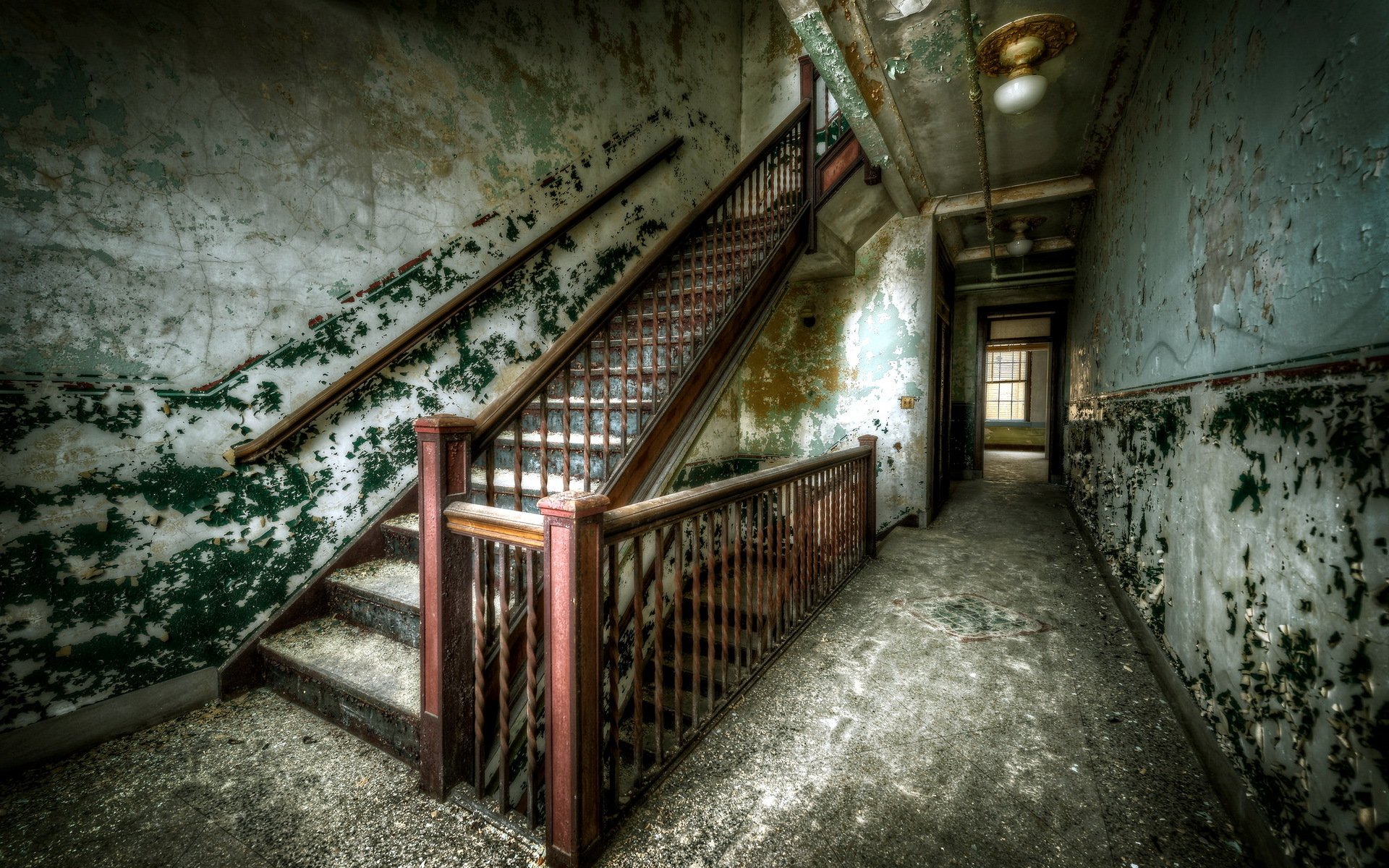 escalier mur intérieur