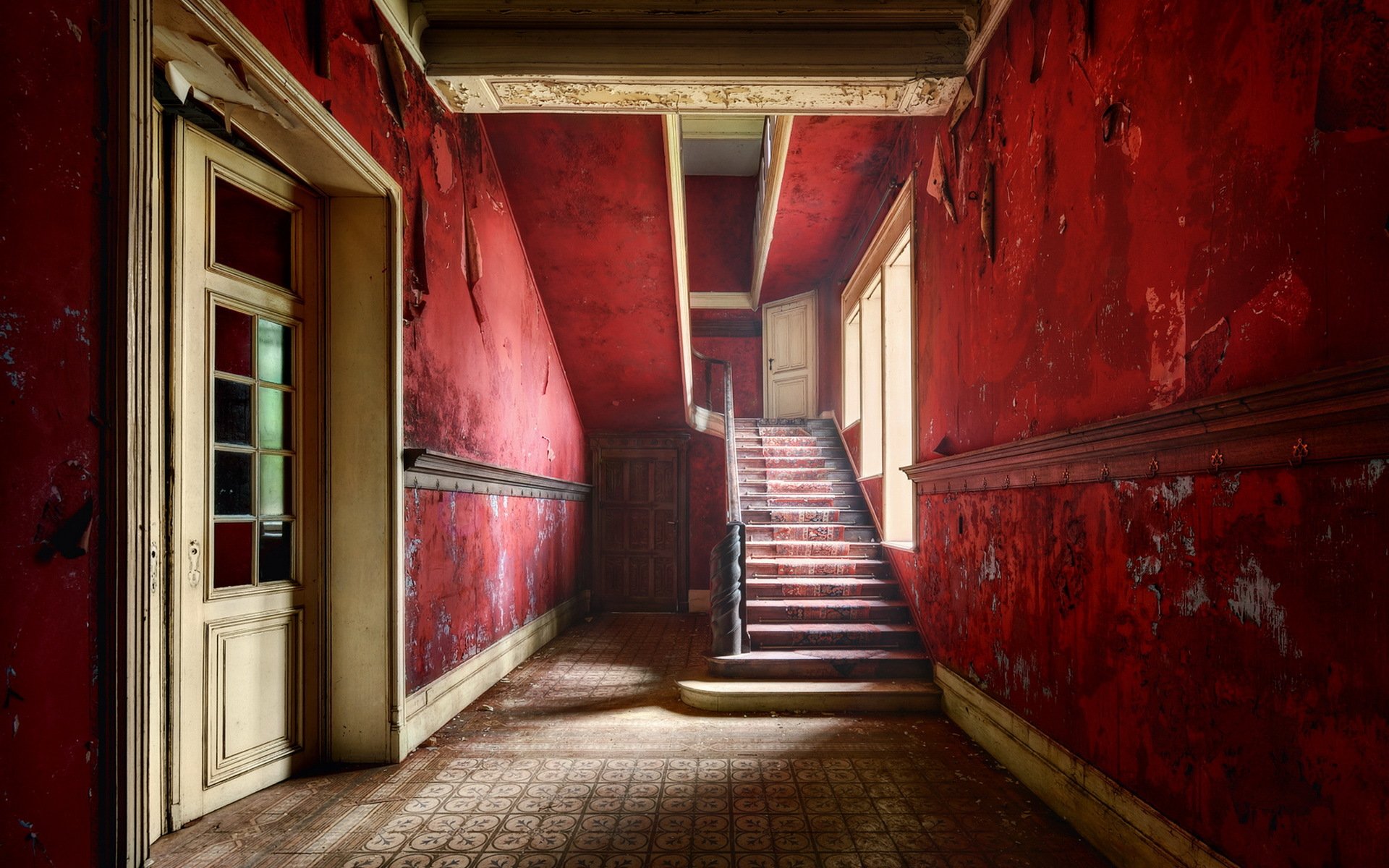 escalier porte intérieur