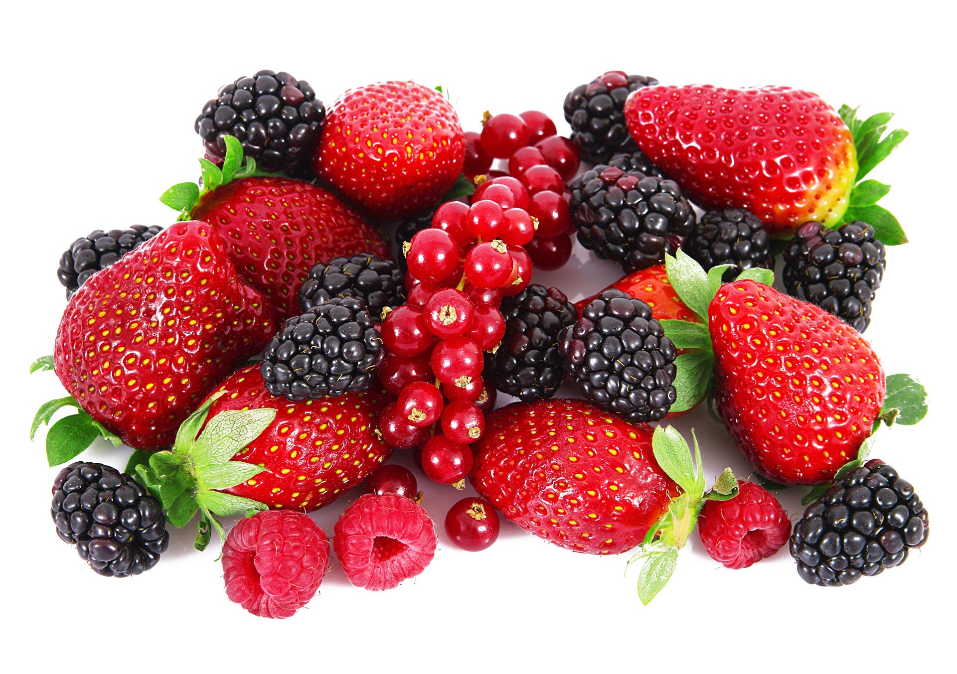 fresas grosellas rojas moras frambuesas bayas