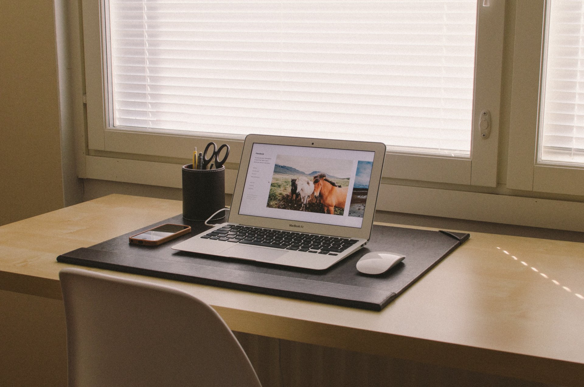 macbook macbook desk mouse window workplace place