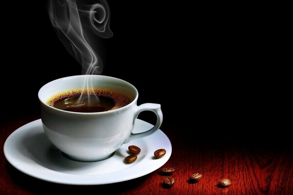 Tasse de café et grains de café
