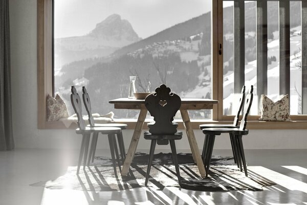 Dining room in the villa with mountain view