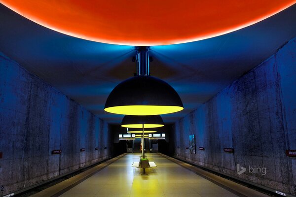 Station de métro solitaire à Munich