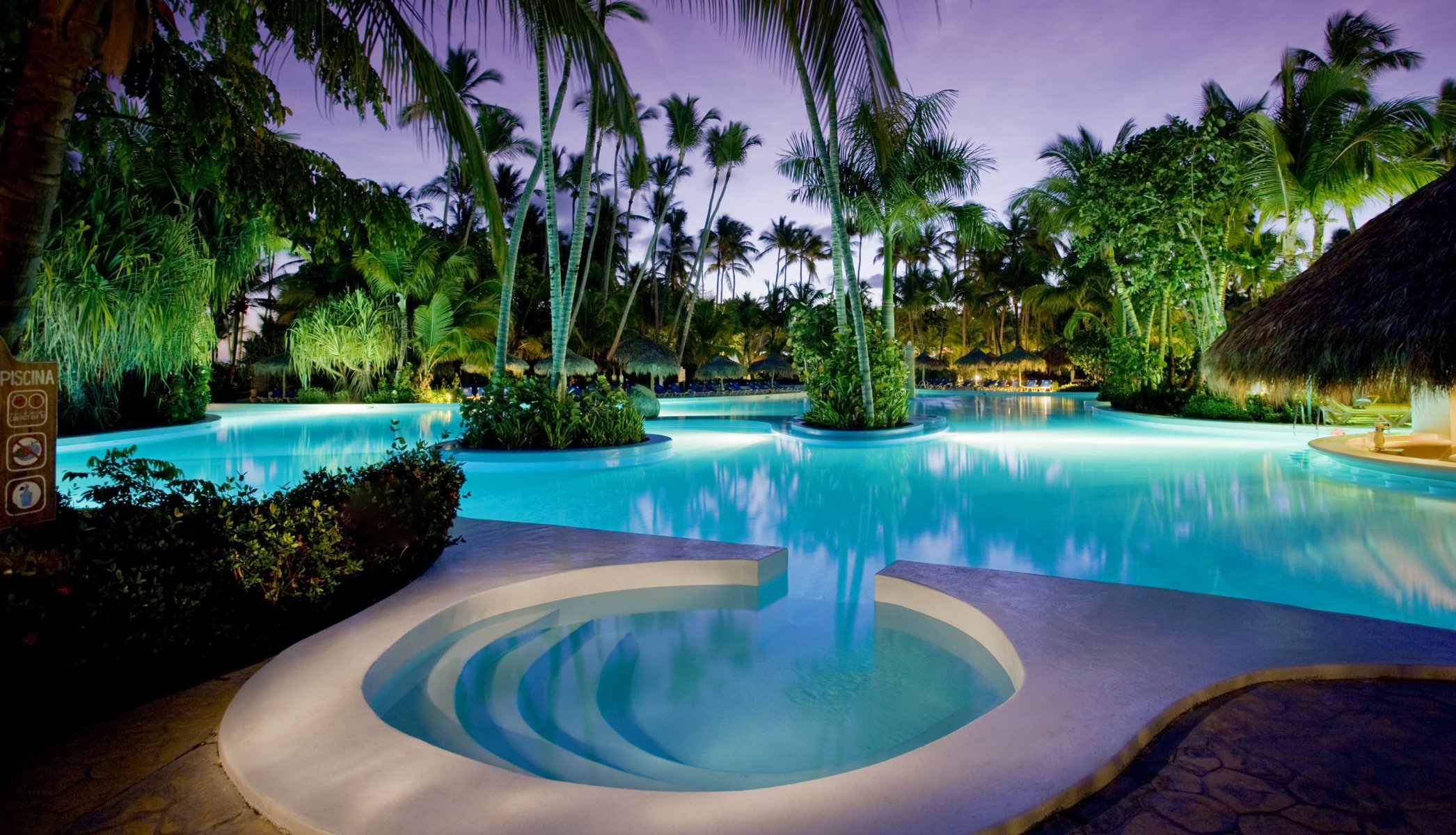 exterior pool hotel meria caribe tropical