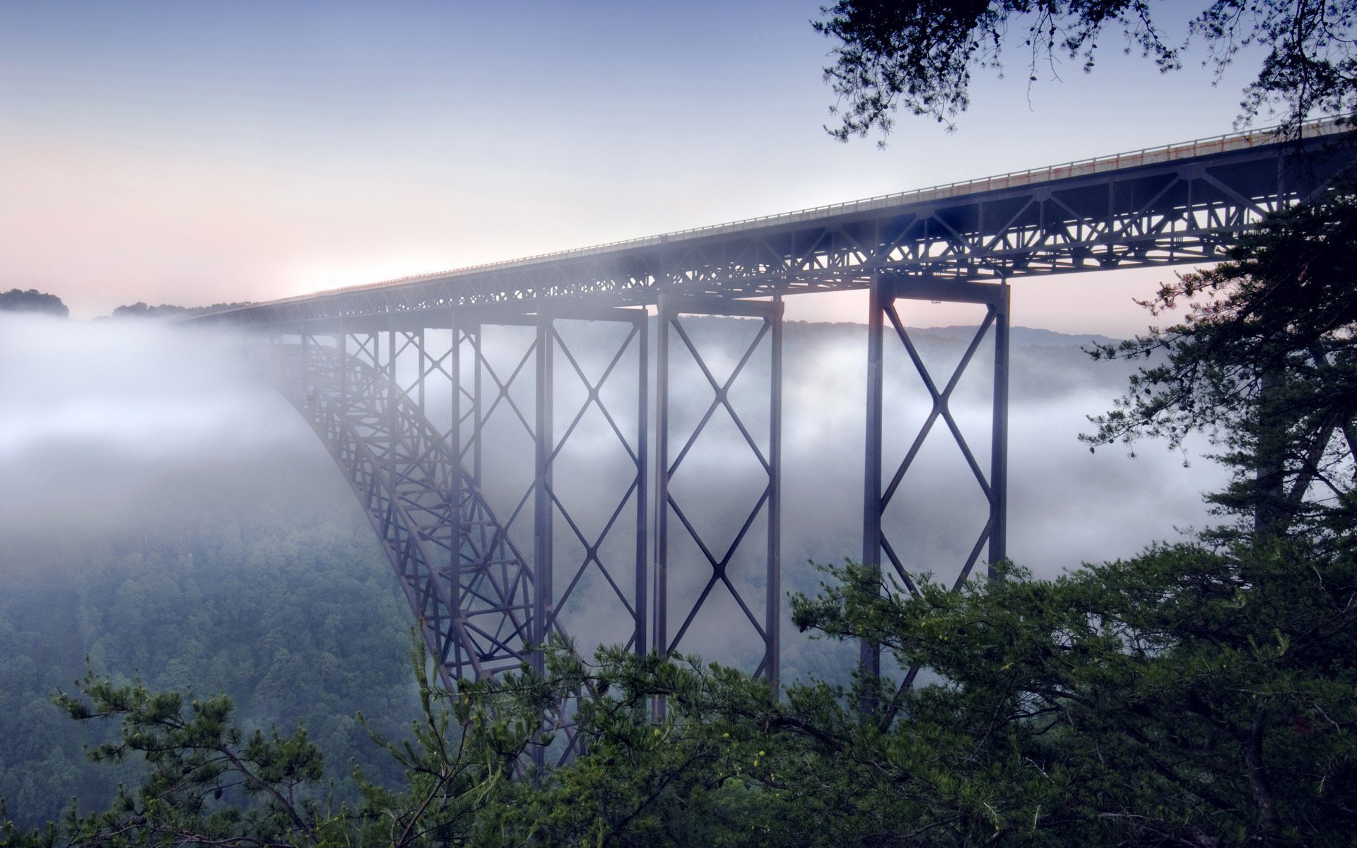 new river gorge bridge paysage pont brouillard