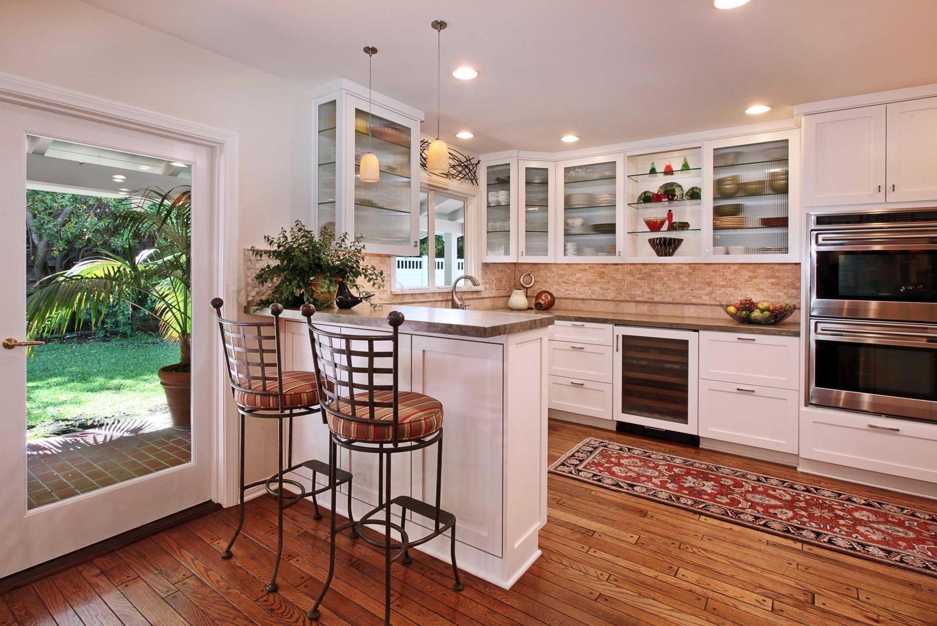 interior design kitchen chairs photo