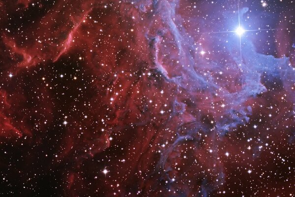 Nebulosa de la estrella llameante en el universo