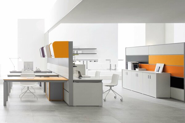 Stile laconico all interno dello spazio ufficio. Design moderno dell ufficio