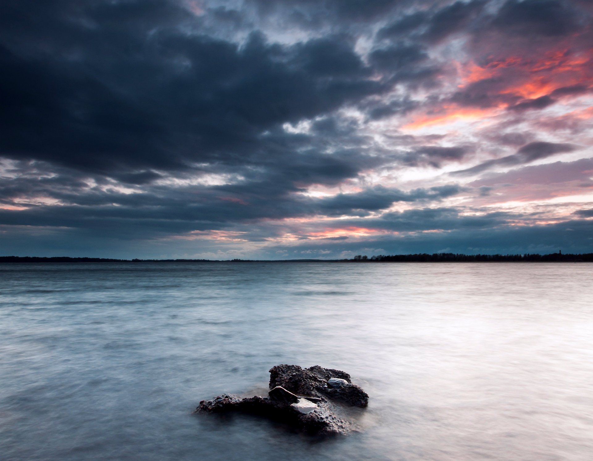 ky sweden lake schweden stones coast evening see steine ufer cloud