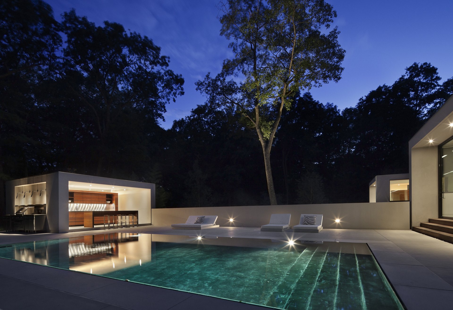 interior kitchen pool bed