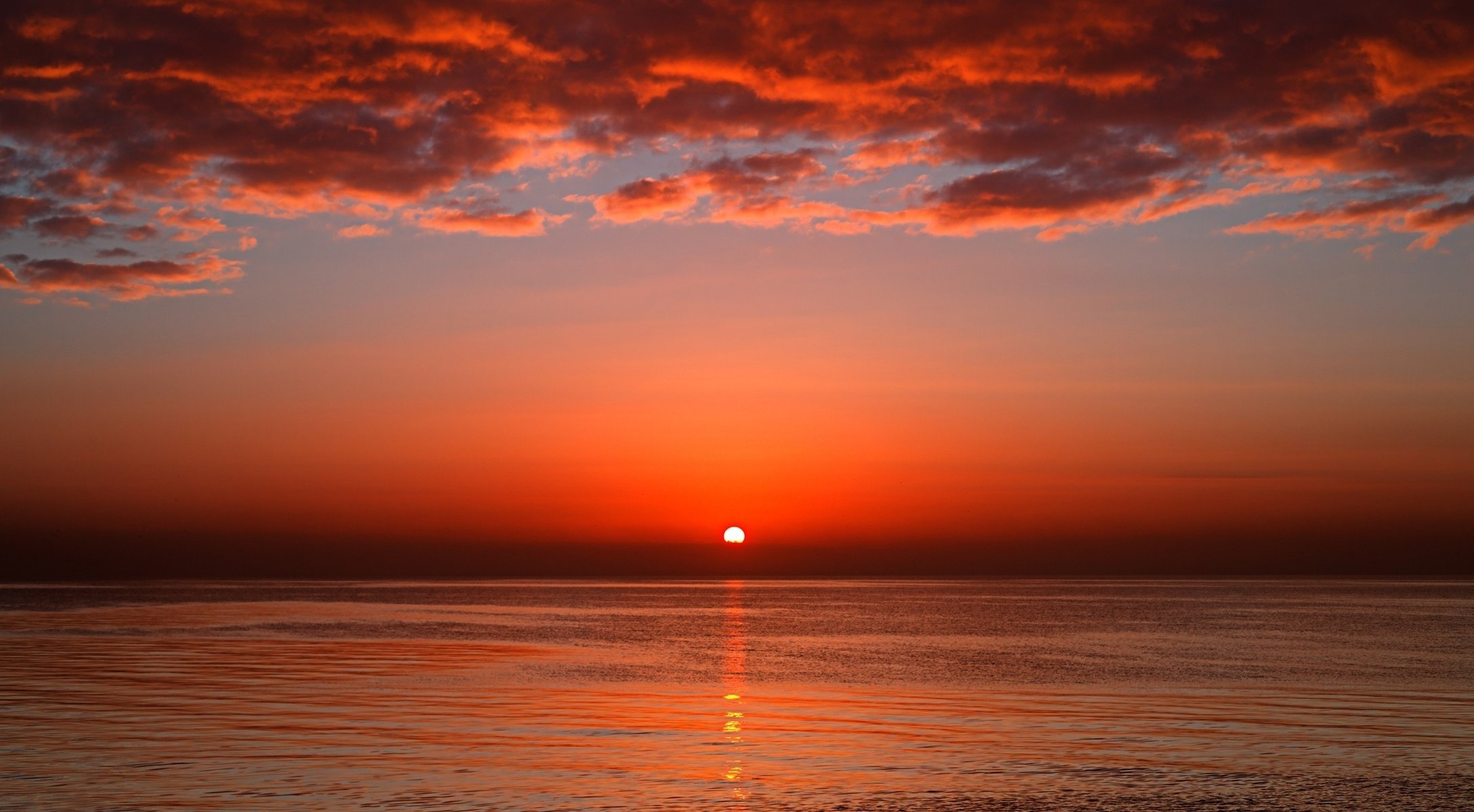 mer coucher de soleil nuit