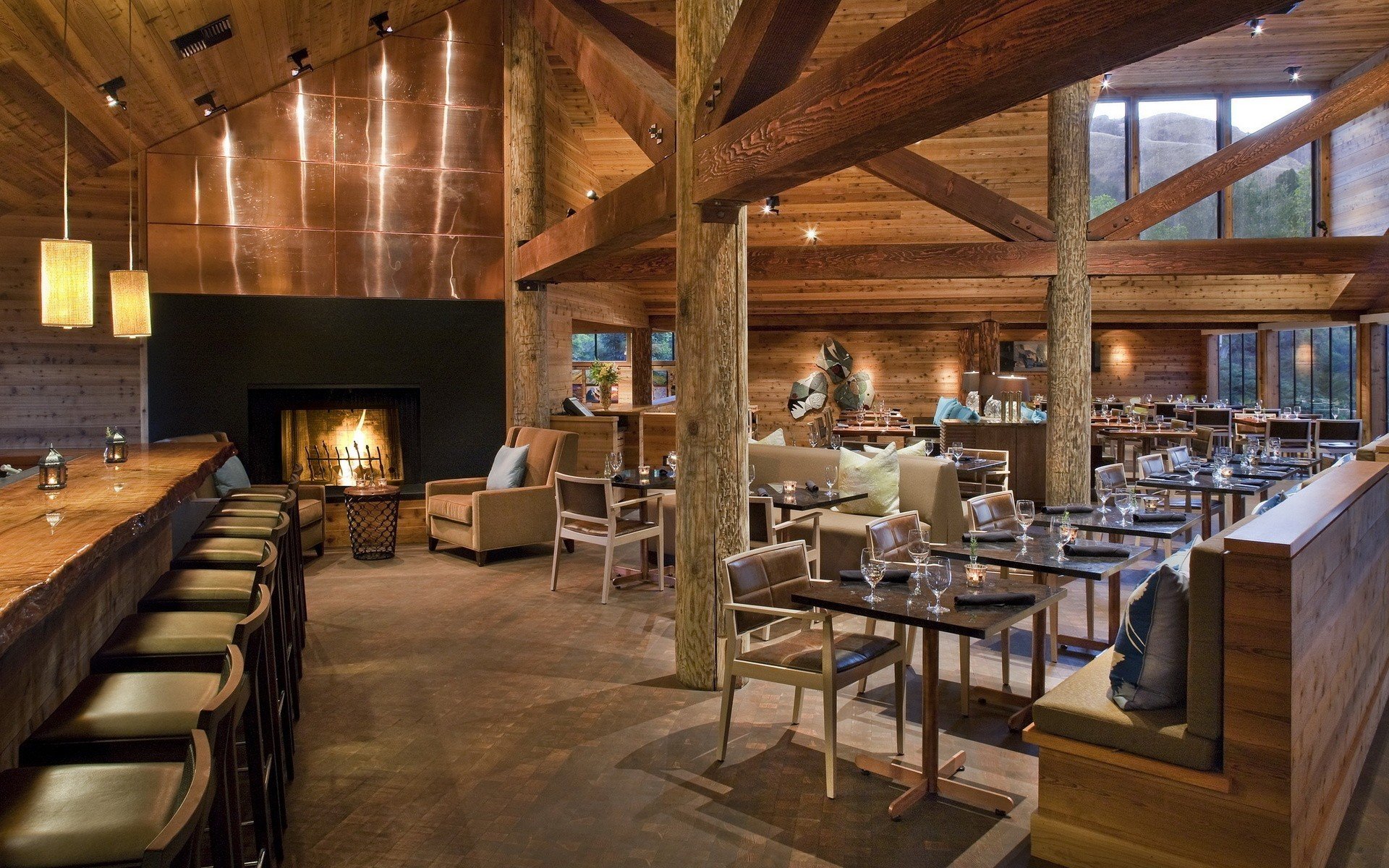 Ресторан деревянный интерьер