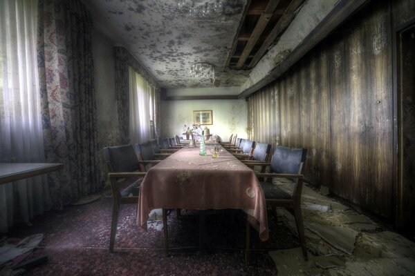 Interior de la habitación mesa y sillas