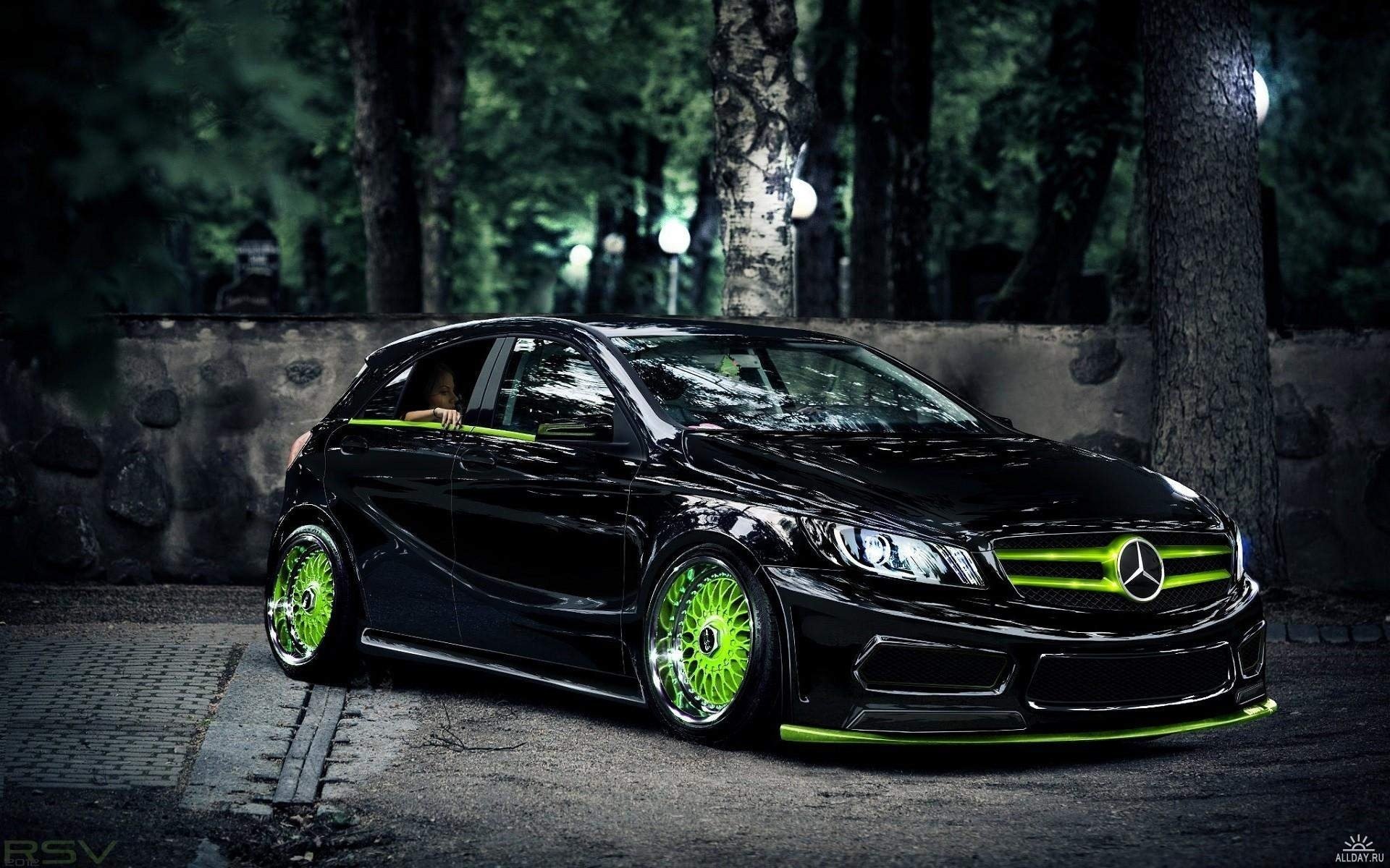 mersedes meren green mercedes rims green auto beauty mega glitter black