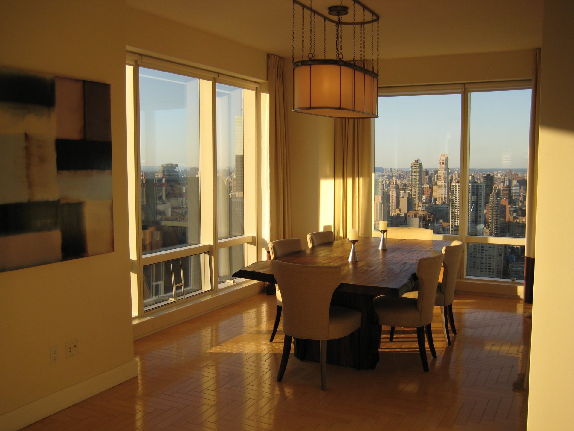 intérieur style design métropole appartement urbain salon new york manhattan luxury propertie