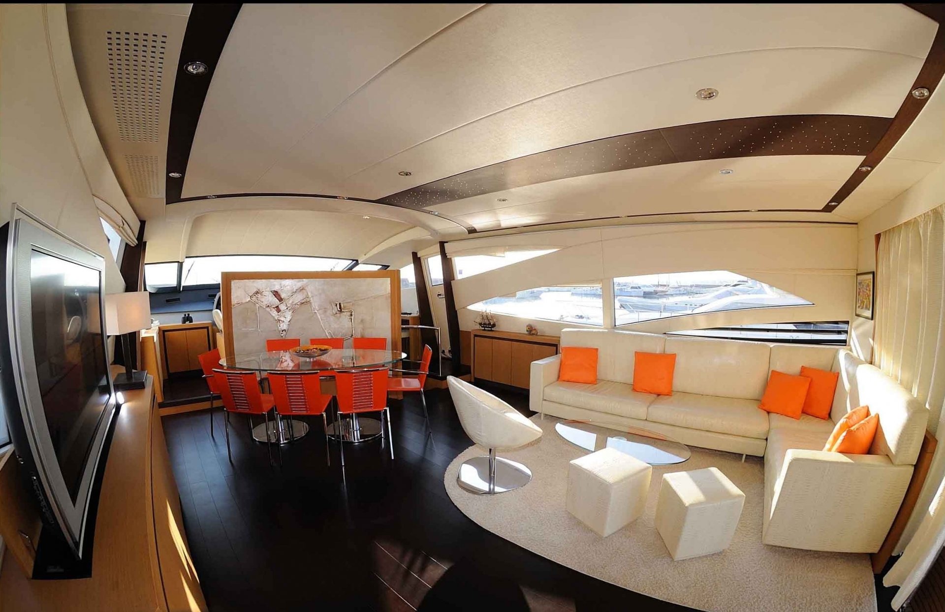 interieur stil design yacht luxus pershing motoryacht capri italien