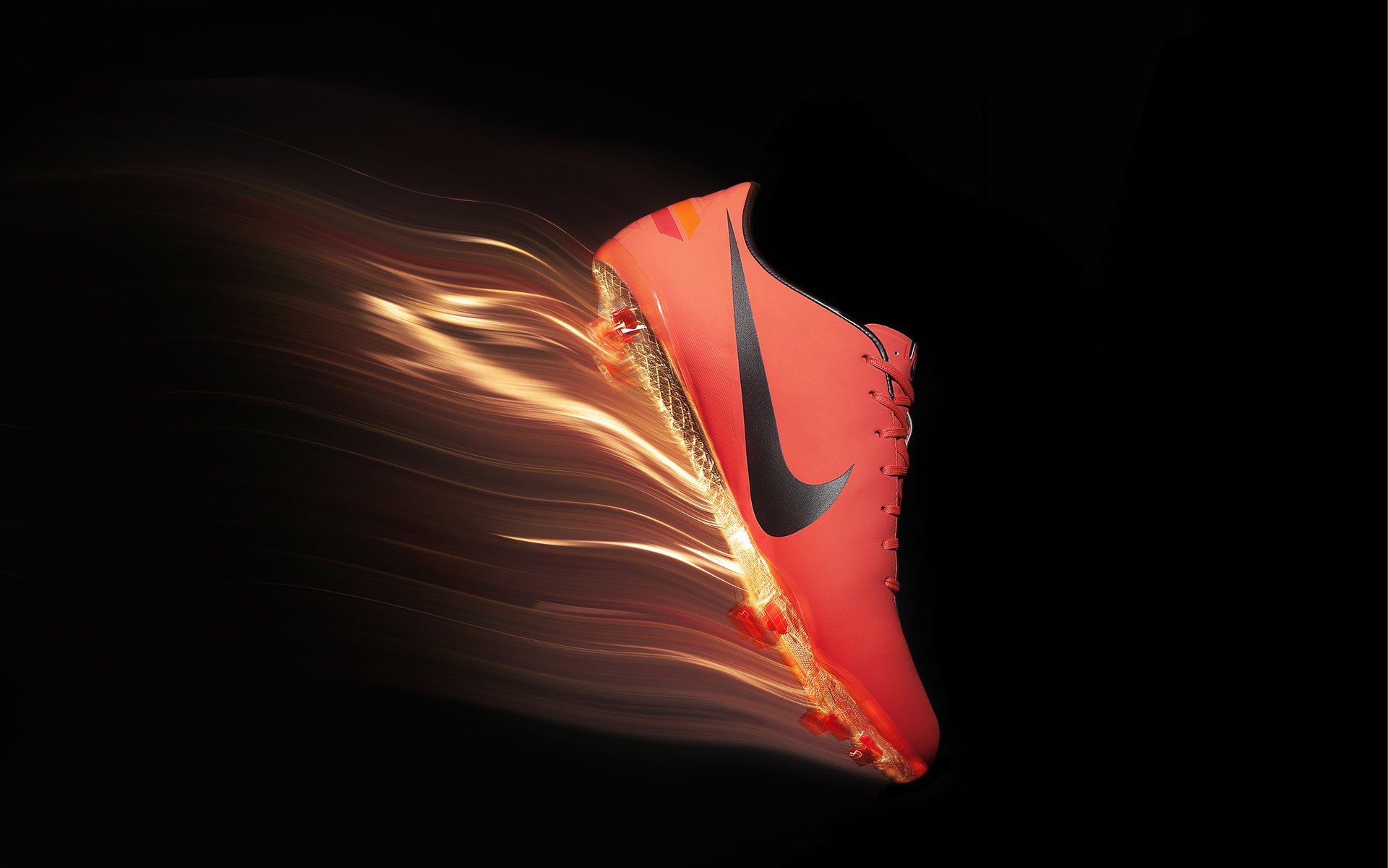 neakers orange spikes flame nike