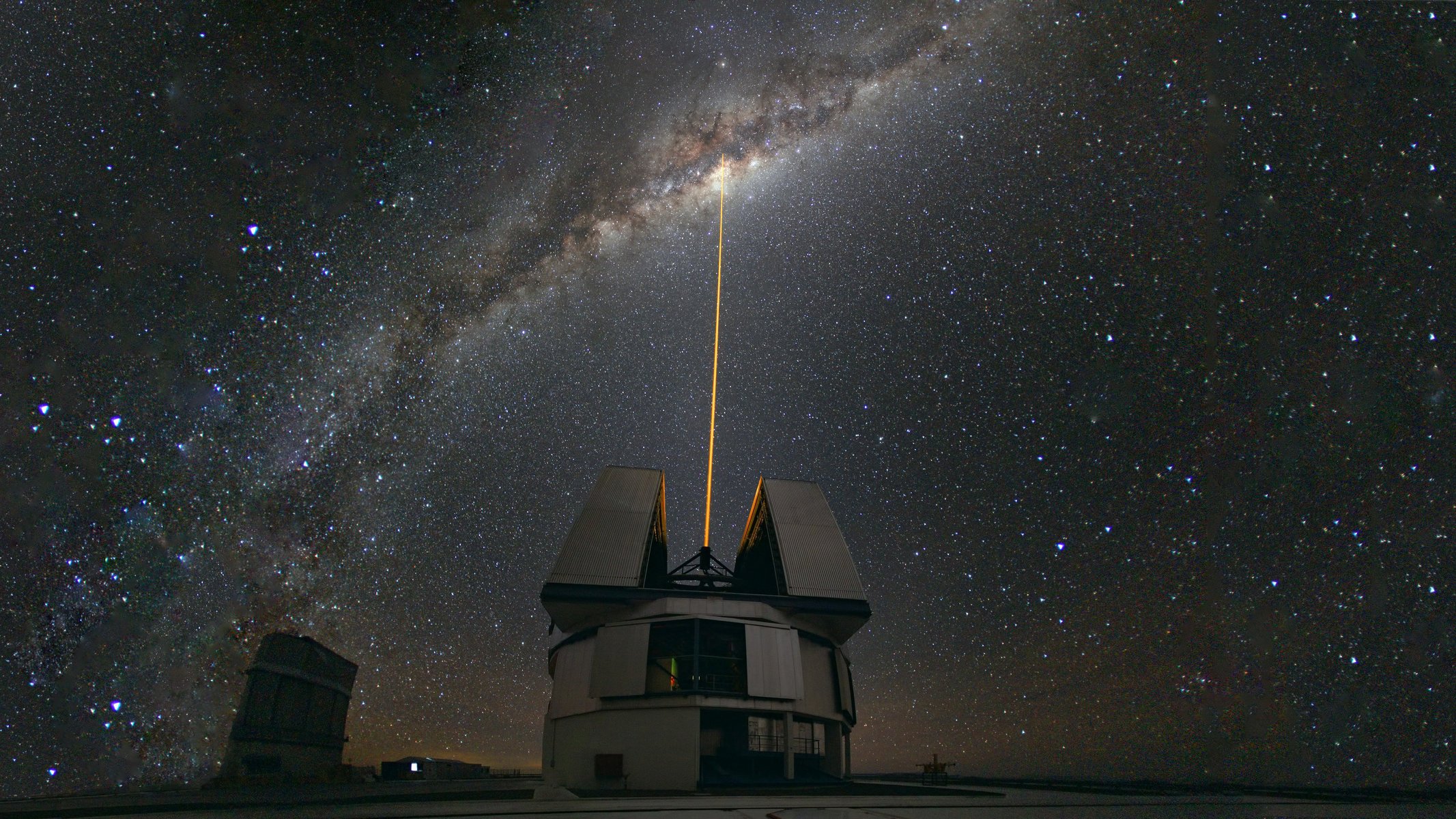 chile the milky way laser towards observatory milky way