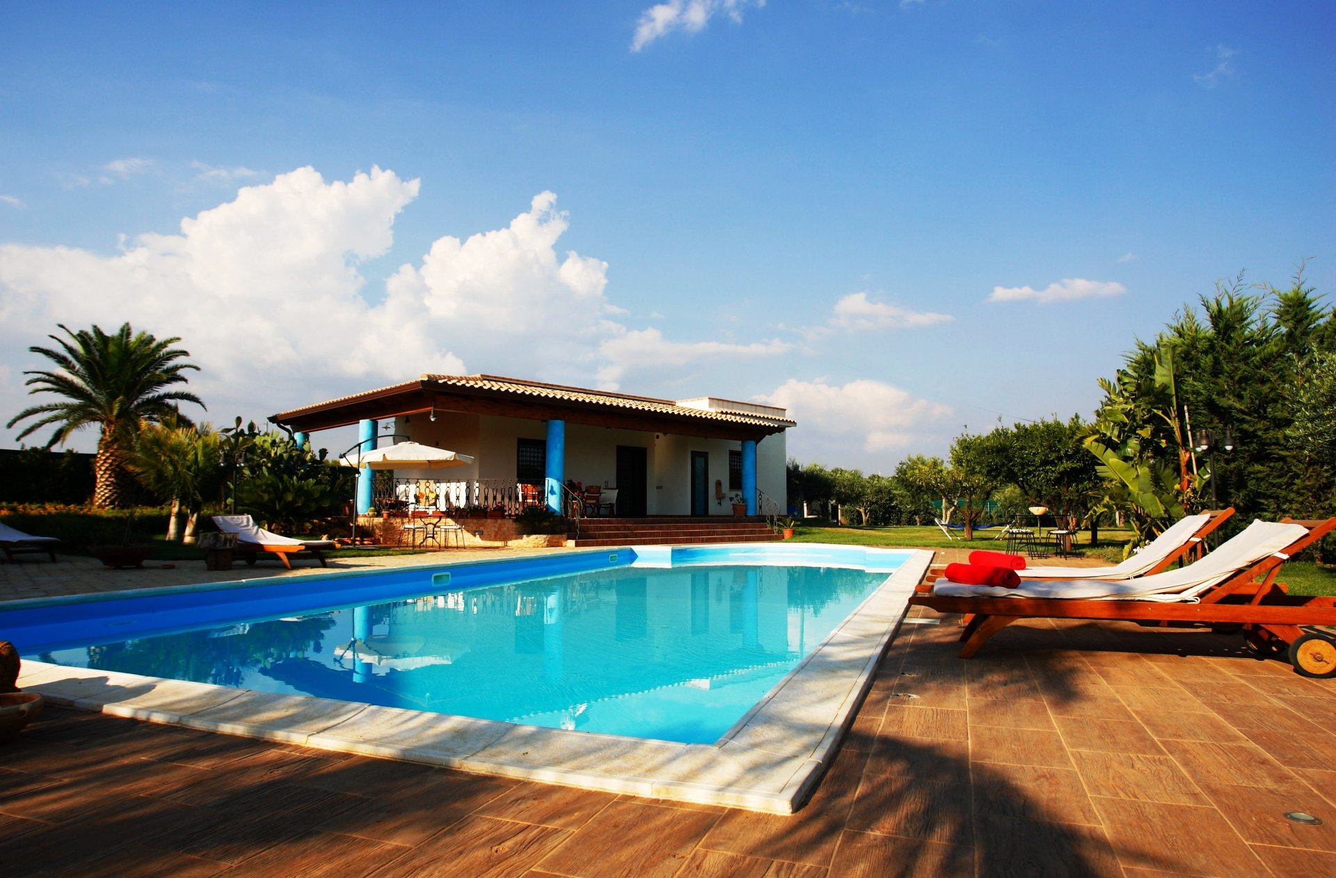 interior design pool water chairs sky cloud