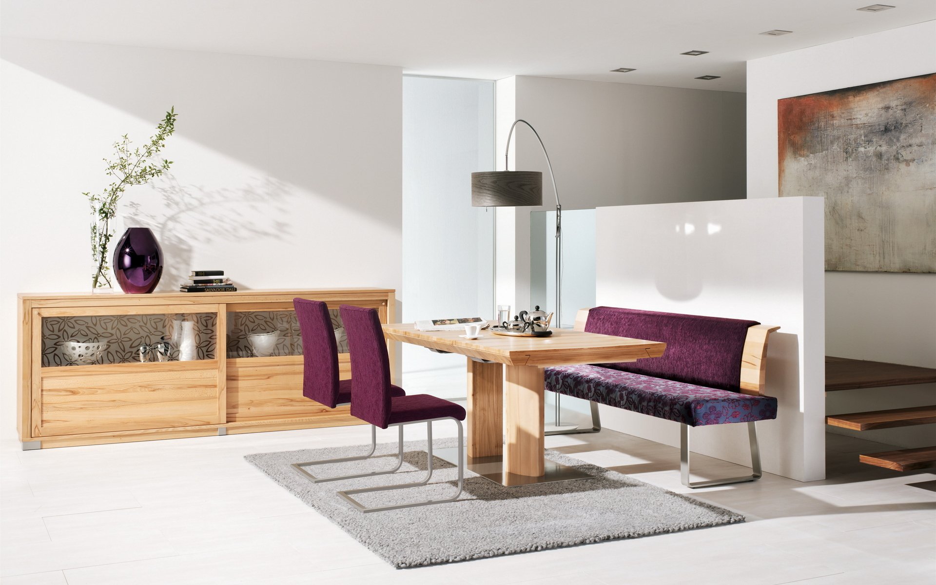 intérieur chambre quatrira design style chaises fauteuil violet