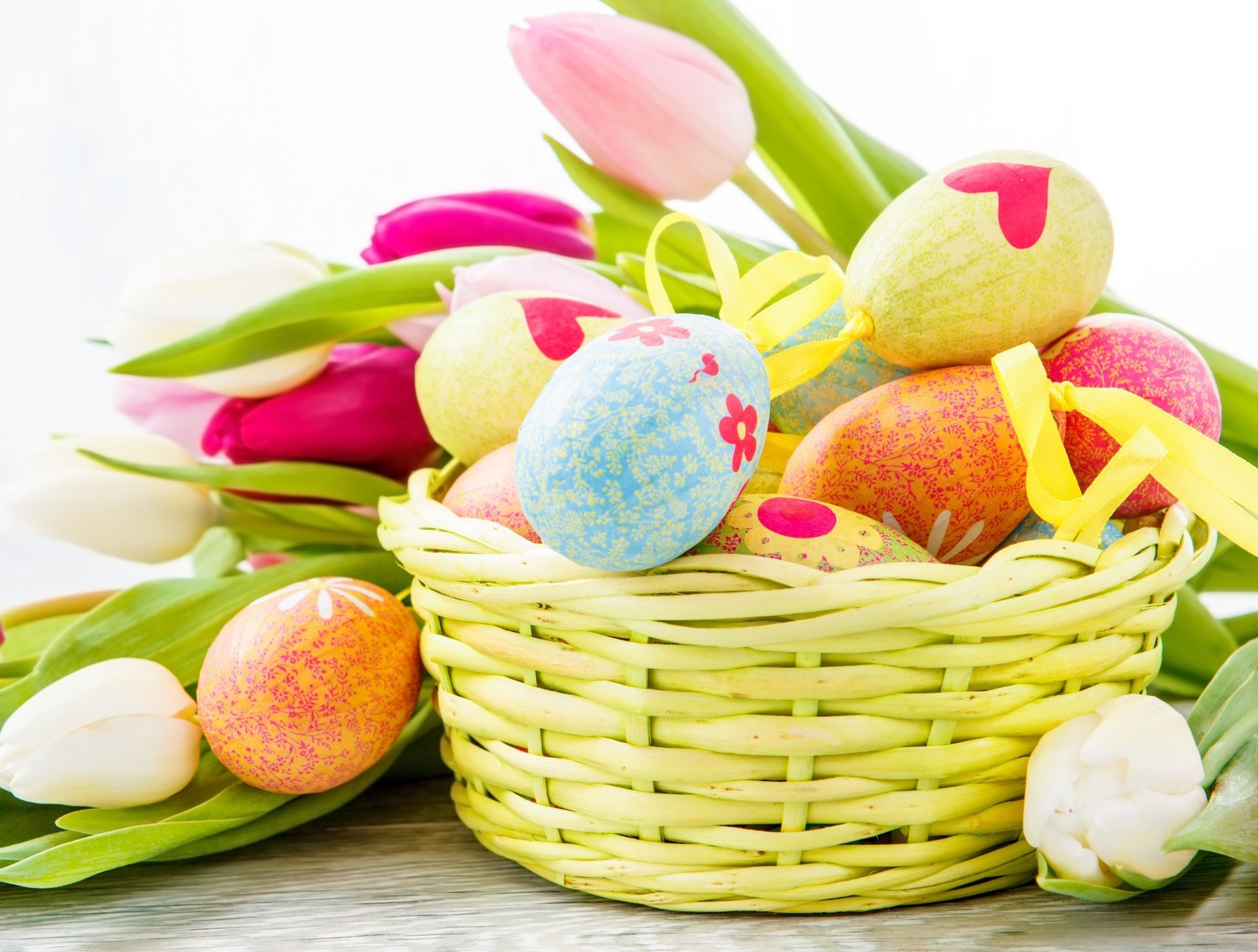 fiori pasqua uova tulipani pasqua