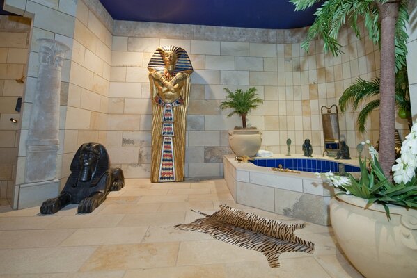 Unusual bathroom solution Egyptian bath in the house